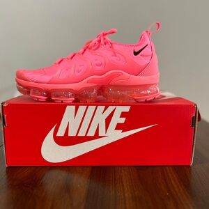 Nike Hot Pink Vapormax Plus Shoes